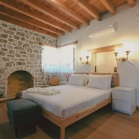 Madran House Hotel *